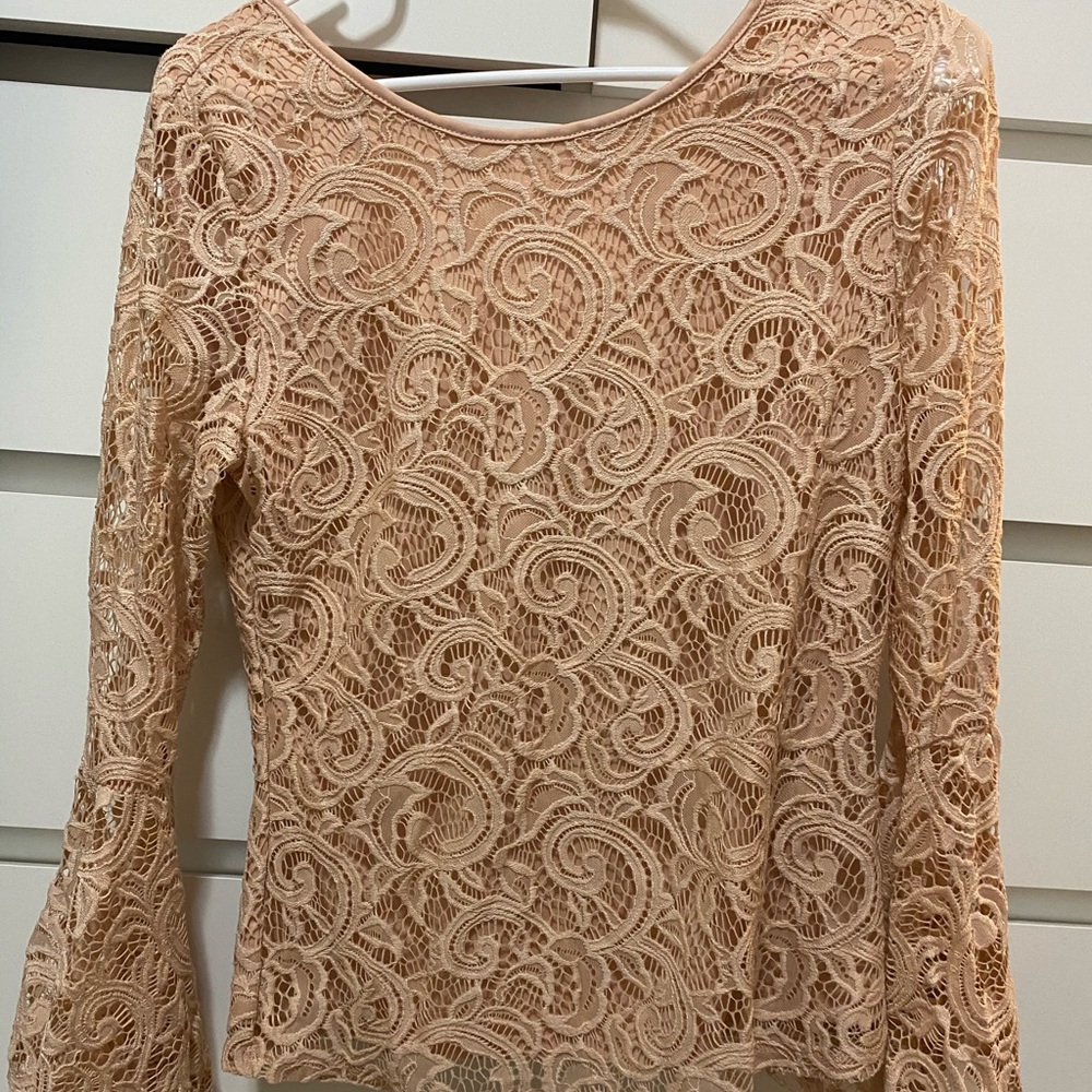 Lace long sleeved shirt